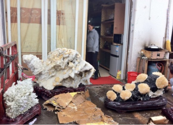 長(zhǎng)沙市譚力礦產(chǎn)品有限公司,長(zhǎng)沙礦產(chǎn)品銷售,工藝品銷售,鉆石飾品批發(fā)